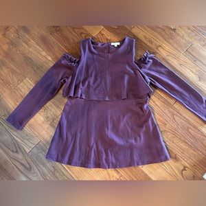 NWOT Cold Shoulder Ladies Top Size L